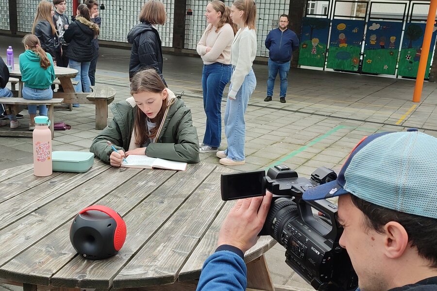 'Si c'était toi' : quand des jeunes sensibilisent au harcèlement scolaire