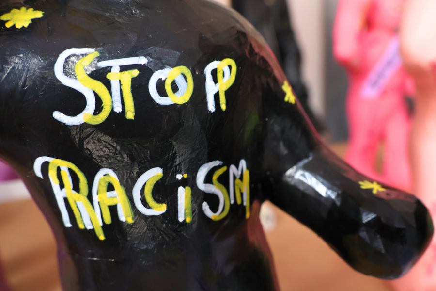 Des statues pour lutter contre le racisme #599