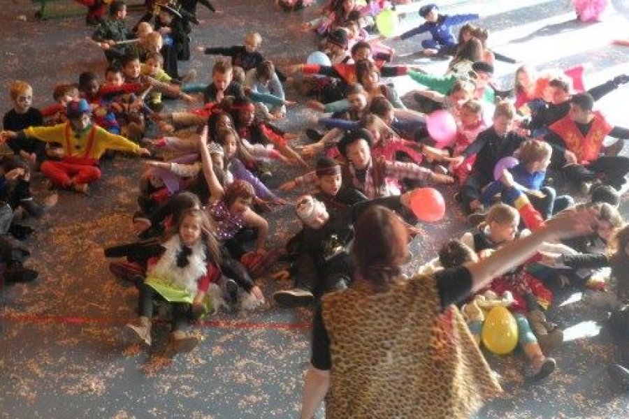 Votre spectacle annuel en collaboration avec Isabelle Dewaele ! #617