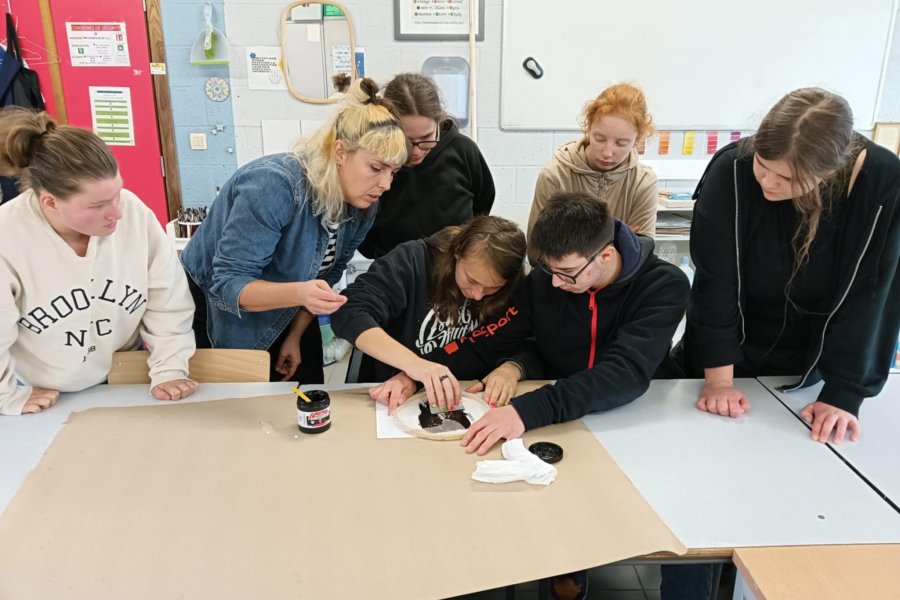 « Émergence » : sérigraphier pour faire rayonner sa créativité #649