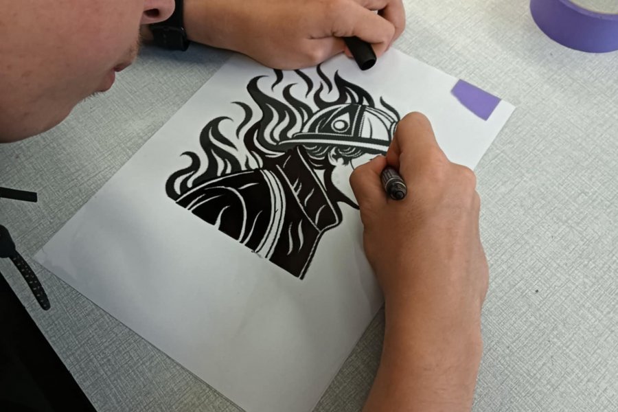 « Émergence » : sérigraphier pour faire rayonner sa créativité #649