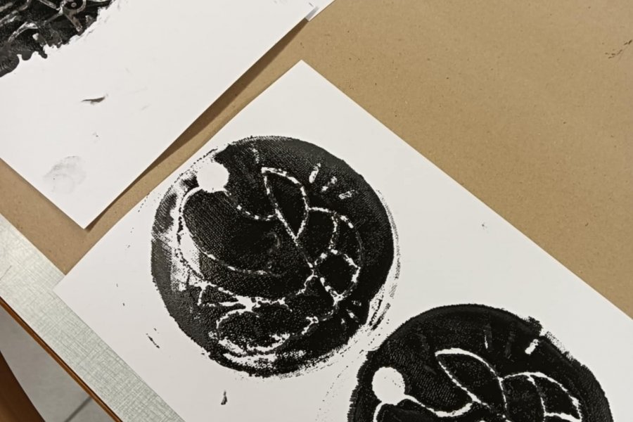 « Émergence » : sérigraphier pour faire rayonner sa créativité #649