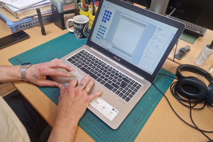 Fais péter ton slogan la veille de la manif ! #655