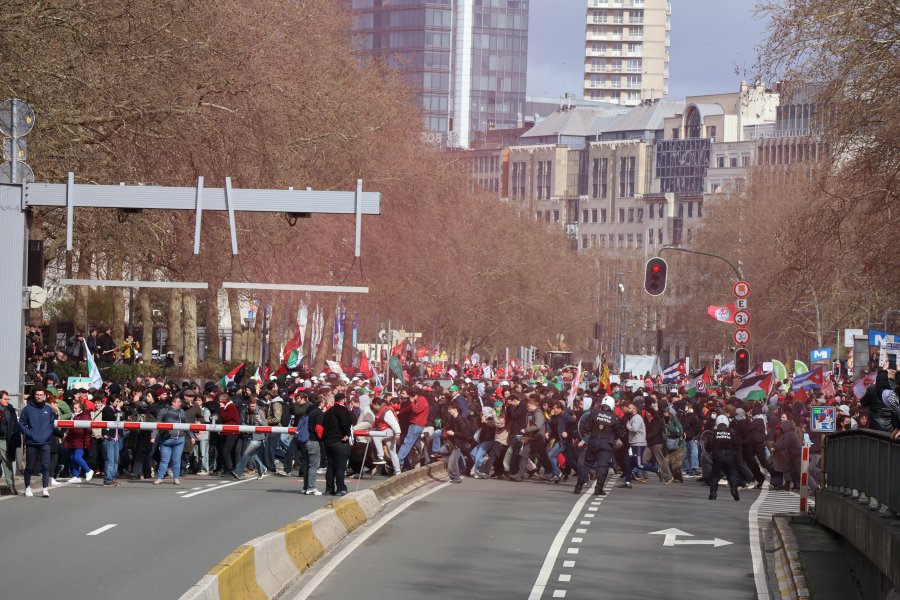 Notre secteur fortement mobilisé pour la manifestation nationale de ce 12 mars #659