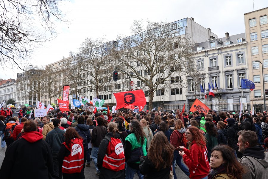 Notre secteur fortement mobilisé pour la manifestation nationale de ce 12 mars #659