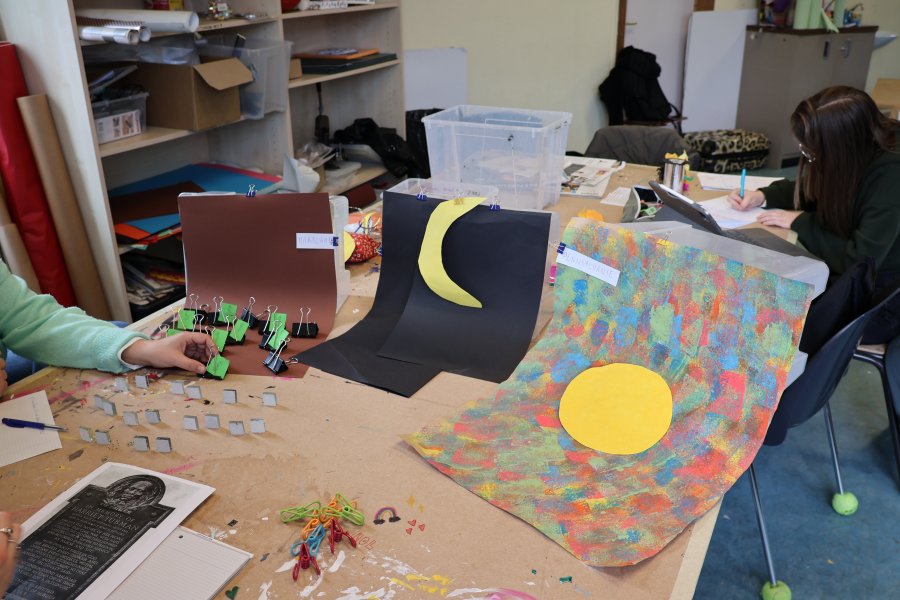 Le théâtre d'objets comme outil de lutte contre les discriminations #669