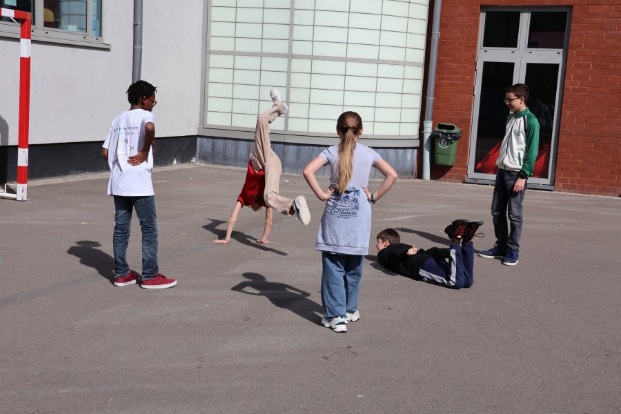 L'avenir nous sourit ! #670