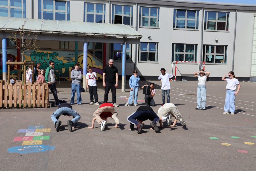 L'avenir nous sourit ! #670