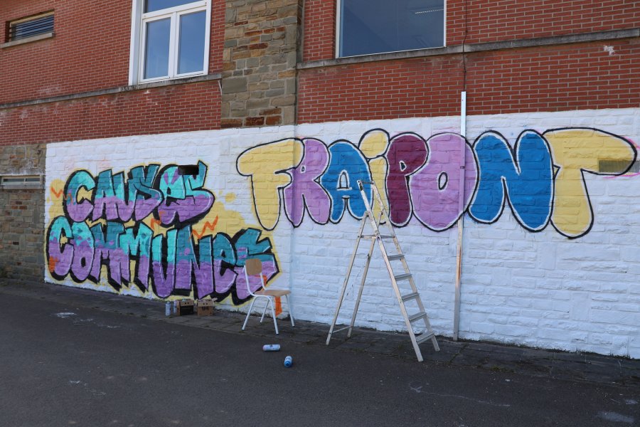 Fresque et cabane communes à Fraipont #674