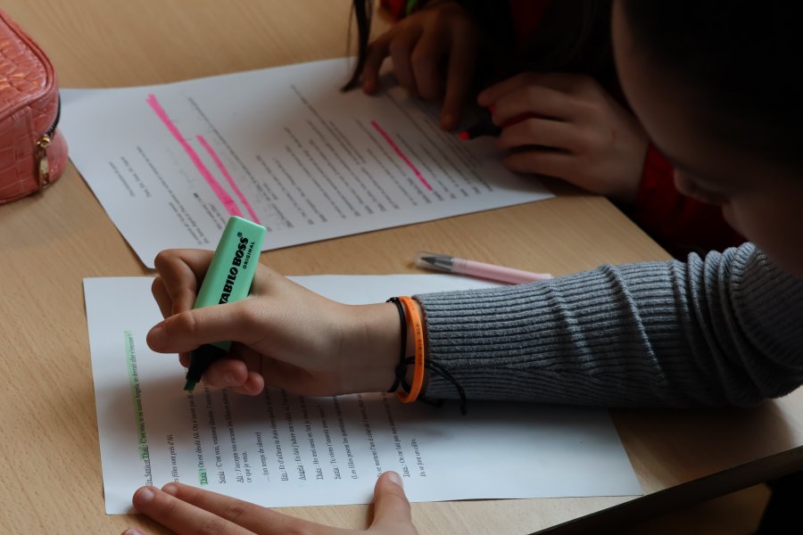 Des saynètes pour dénoncer les discriminations #675