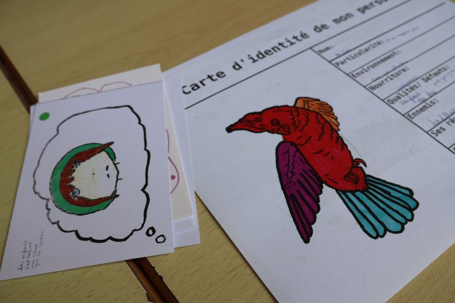 Transformer les créations des jeunes en cartes postales #676