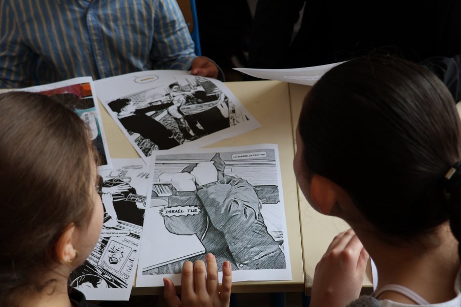 Transformer les créations des jeunes en cartes postales #676