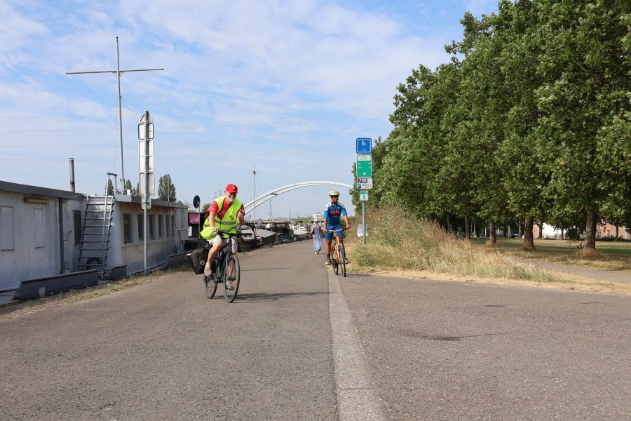 À la découverte du monde à vélo ! #695