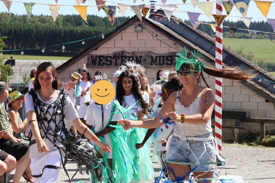 Collection capsule, un défilé original et engagé au Festival Bitume ! #696