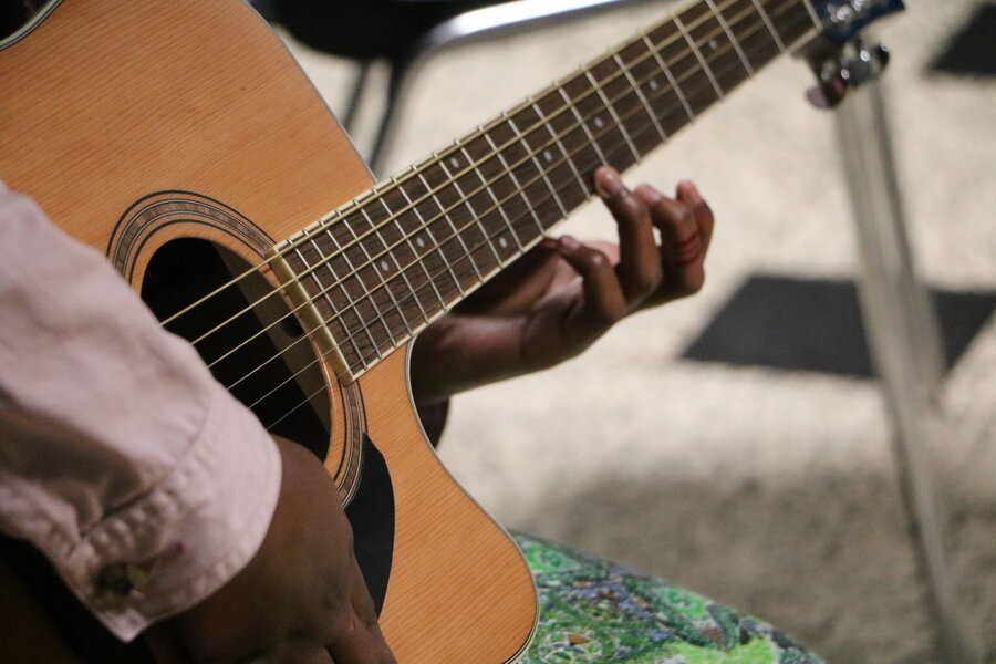 <em>Platines et Darboukas</em>, c’est s’exprimer en musique !