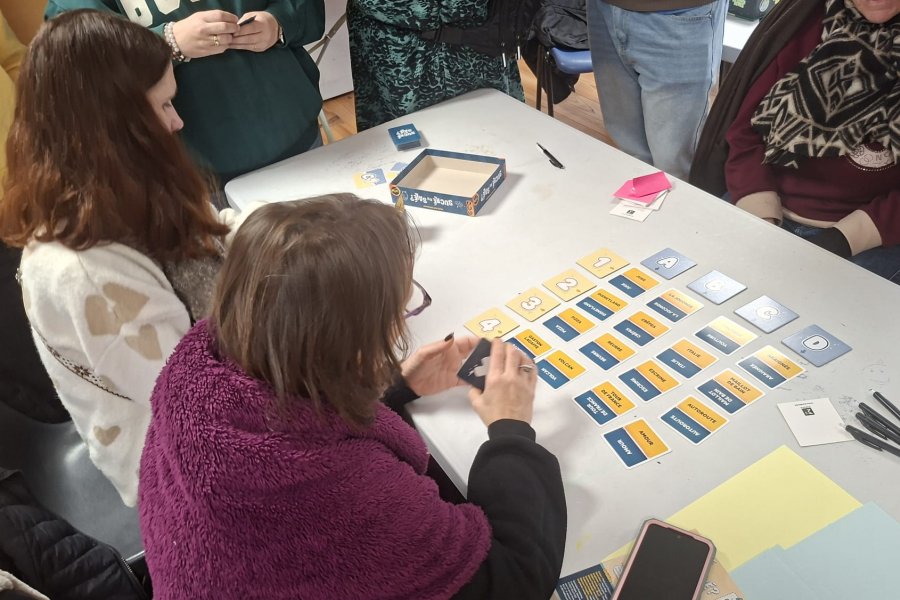 Jeux de société coopératifs